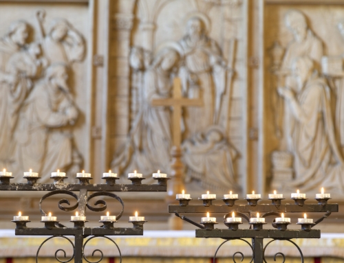 ReNew: a warm welcome for fellowship, prayer and worship